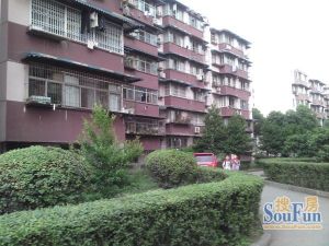 航天北路丁区2室1厅东南
