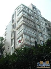 西湖边800米,院子20平,看房联系租客