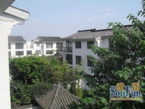 江南宅院5室2厅南