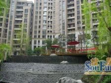 公园旁小蝴蝶户型精装拎包入住居家安静
