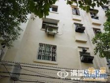 解放西路59号江拖宿舍 南北通透,采光好 视野好,诚心出售