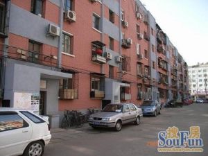 万寿路西街11号院3室1厅西北