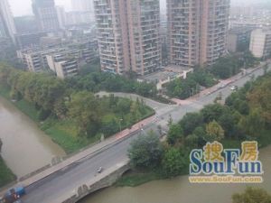 虹波巷29号3室1厅东