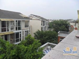 阳光假日 5室2厅 东北