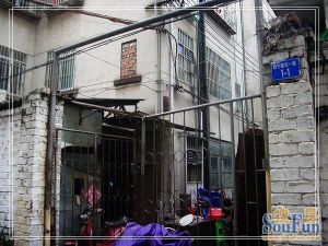 凤岭南中级人民法院宿舍,步梯高层,带杂物房出售