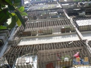 步梯中层南北对流交通便利实用高 小三房