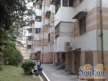 鼓实不近庙,龙峰新村,纯毛坯3房2卫,端头南北通透