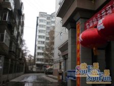 东部东湖小区三室两厅 南北通透 采光无遮挡。