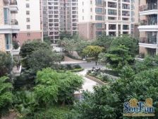 此房过五年免重税,南北对流,装修靓,格局方正实用