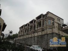 水天花园4房带花园 全朝中庭 住家舒服