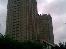 大社区东泰德方斯 精装修 2房1厅、高楼层