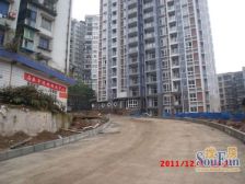 老城区 泰吉滨江一房40万