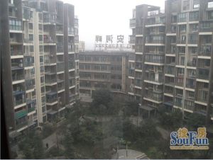 江安河畔3室2厅东南
