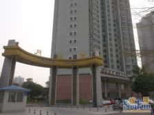 月亮湾 小区安静 绿化高 房子满五年唯一 税费少