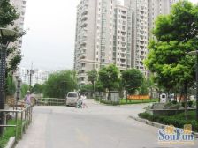 新上房源!南北通透!全明户型!中间楼层!诚心出售!