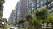 近地铁,产权清晰,中间楼层现场实勘新上房源