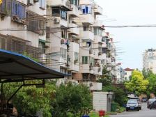 黎明花园 2室1厅 东 北 南