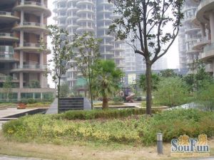 湘江豪庭4室2厅南北