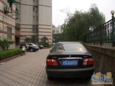 地铁口,西边套全明户型,公园旁,业主诚意出售