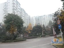 回兴 水木青华六房190万