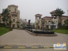 业主诚售,军山半岛184平,一二叠加带院子,带双车位