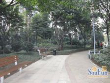 住家安静,环境清幽,户型方正,可利用空间多