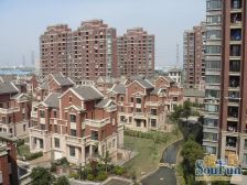 绿地逸湾,环境优美,位置安静,采光充足,看房随时