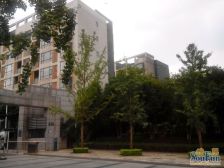 北部新区 渝北财富中心国际公寓四房190万