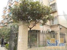 单价两万出头的电梯房 心动就赶紧行动