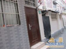 联排别墅,南北通透,繁华地段,三房朝南,精装好房,一楼送花园,新式里弄,交通便利