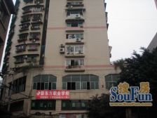 解西路 十八梯大厦四房158万