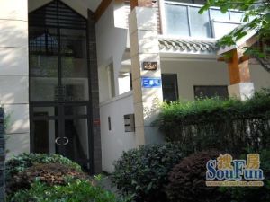 紫檀山5室2厅东南