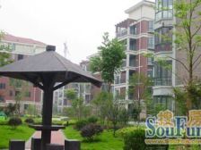 地铁口,南北通透,户型方正,可拎包入住,采光绝杀,地理位置优