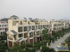 顺德碧桂园蓝天花语别墅155方,单边位,装修120万