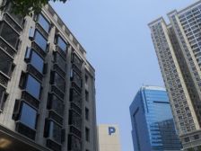 恒隆旁+70年产权+低总价+高区+落地窗
