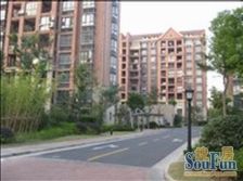 精装修,大边套,好停车,想看大花园的可以过来看了