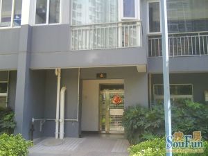 沃尔玛旁城市领地一梯两户电梯板房价格可谈