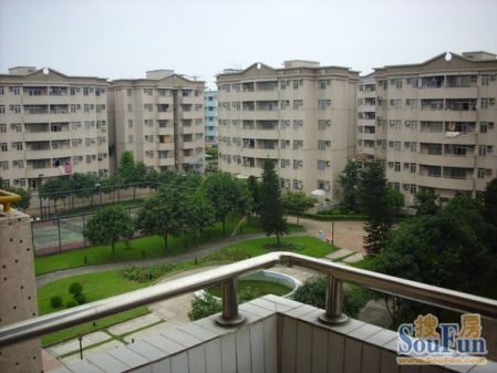 常平 紫荆花园 2室2厅 ,东莞常平常黄路紫荆花园二手2