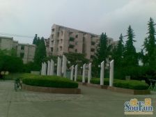 房东诚售 四楼 南北通透 康宁科技+中国中