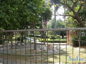 电动车开到3楼,东南向,精装修,格局方正