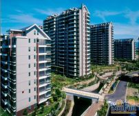 温泉社区 带入户花园三个阳台 采光充足 配套齐全