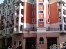 东区全新装修3房,南北对流,地铁口物业,拎包入住