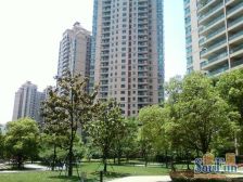 仁恒三期 高区三房 光照充足 看小区花园 业主诚意出售