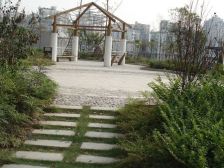 业主诚心出售 产权清晰 交通便利 拎包入住