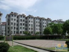 近地铁,中间楼层,配套齐全,诚意出售