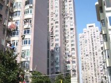 22号线直达市区+电梯房+拎包住,房子里很干净,房