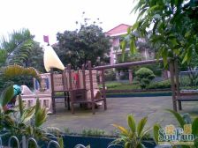 小区物业管理好,绿化高,高层加别墅适合自住户型方正