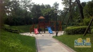 南苑小区A区4室2厅南