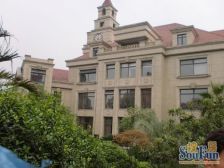 精装上叠西边套,自住保养好,层高3.3带地下产权车位