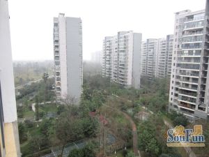 南苑小区A区4室2厅东